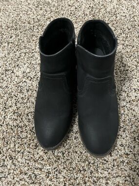 Women’s Black Ankle Boots - Classic Slip-On Design